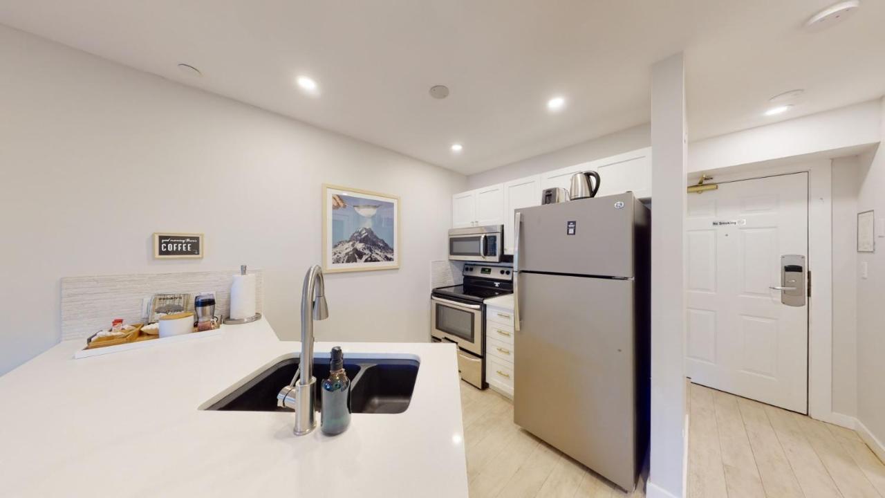 Marketplace By Premier Apartment