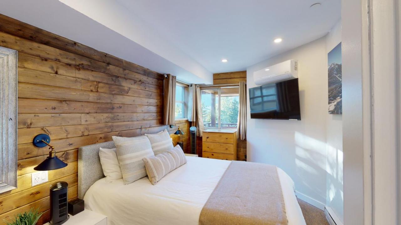 Marketplace By Premier Apartment Whistler